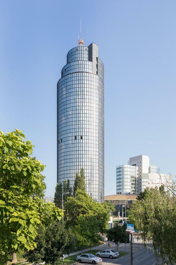 Spacious 2bdr - Free Parking * Zagreb