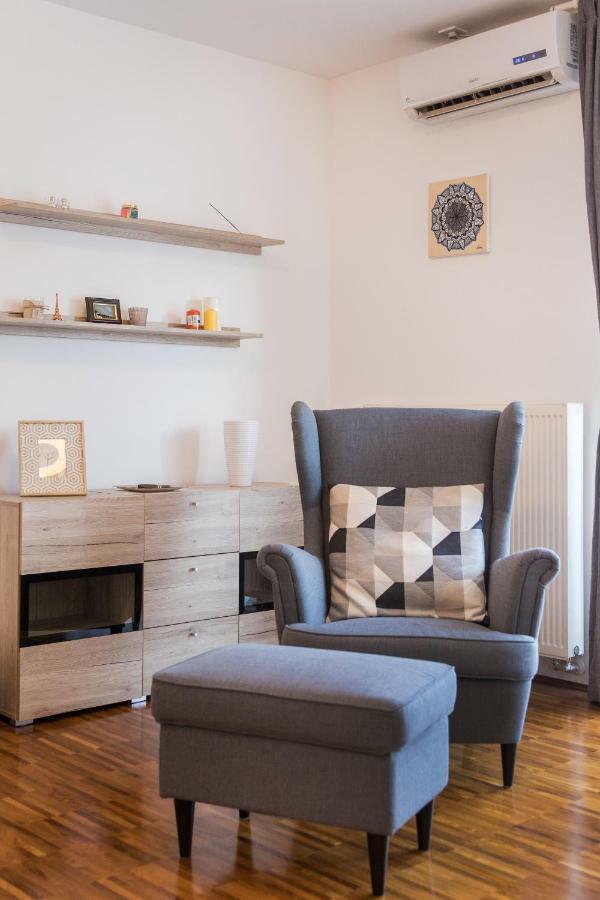Spacious 2bdr - Free Parking Apartment Zagreb