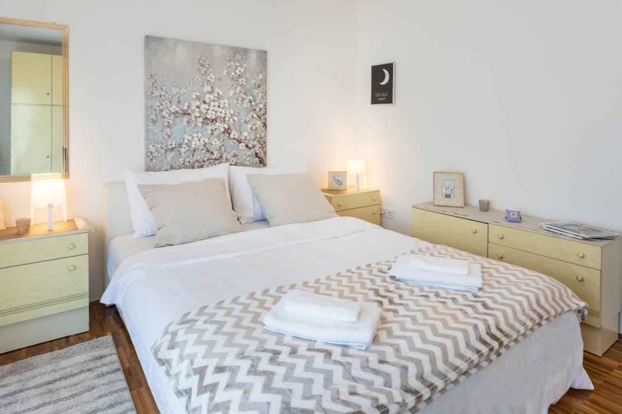 Apartment Spacious 2bdr - Free Parking Zagreb