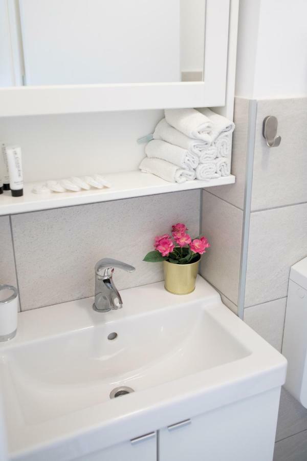 Spacious 2bdr - Free Parking Zagreb